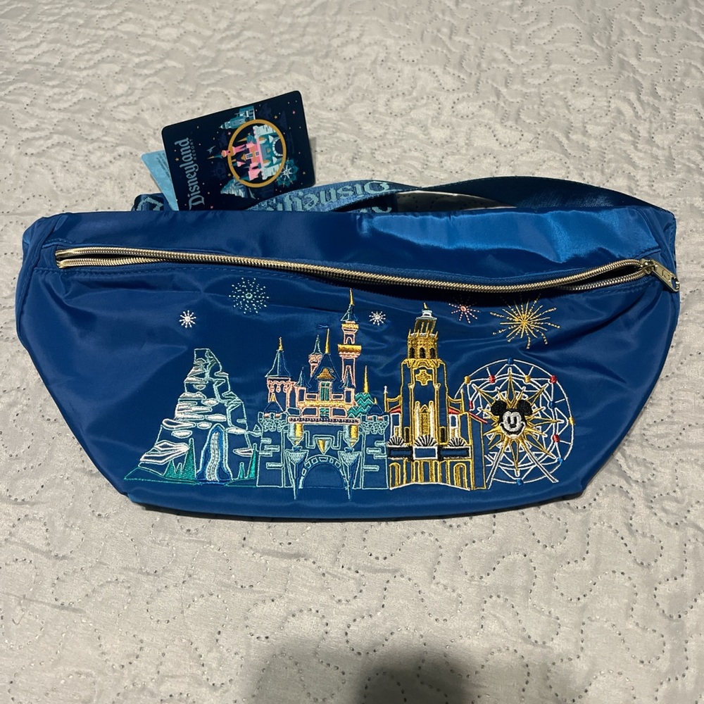 Disney parks castle Fanny Pack belt bag purse crossbody embroidered blue DCA New - Picture 2 of 7